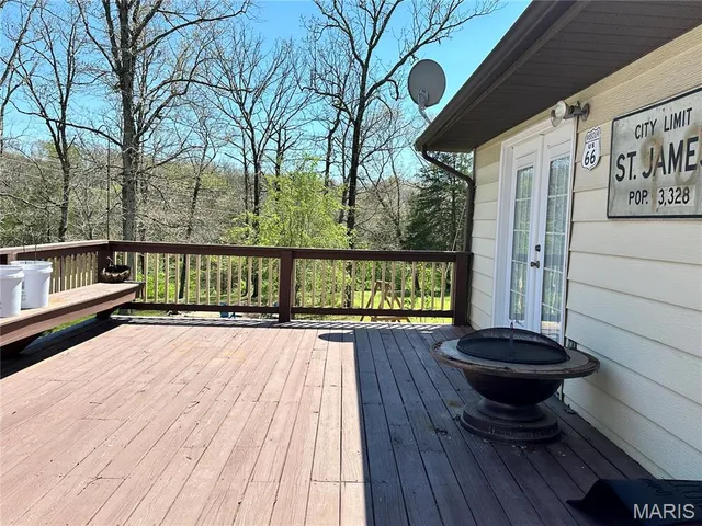 $329,900 | 34 Kathryn Drive, St. James, MO 65559