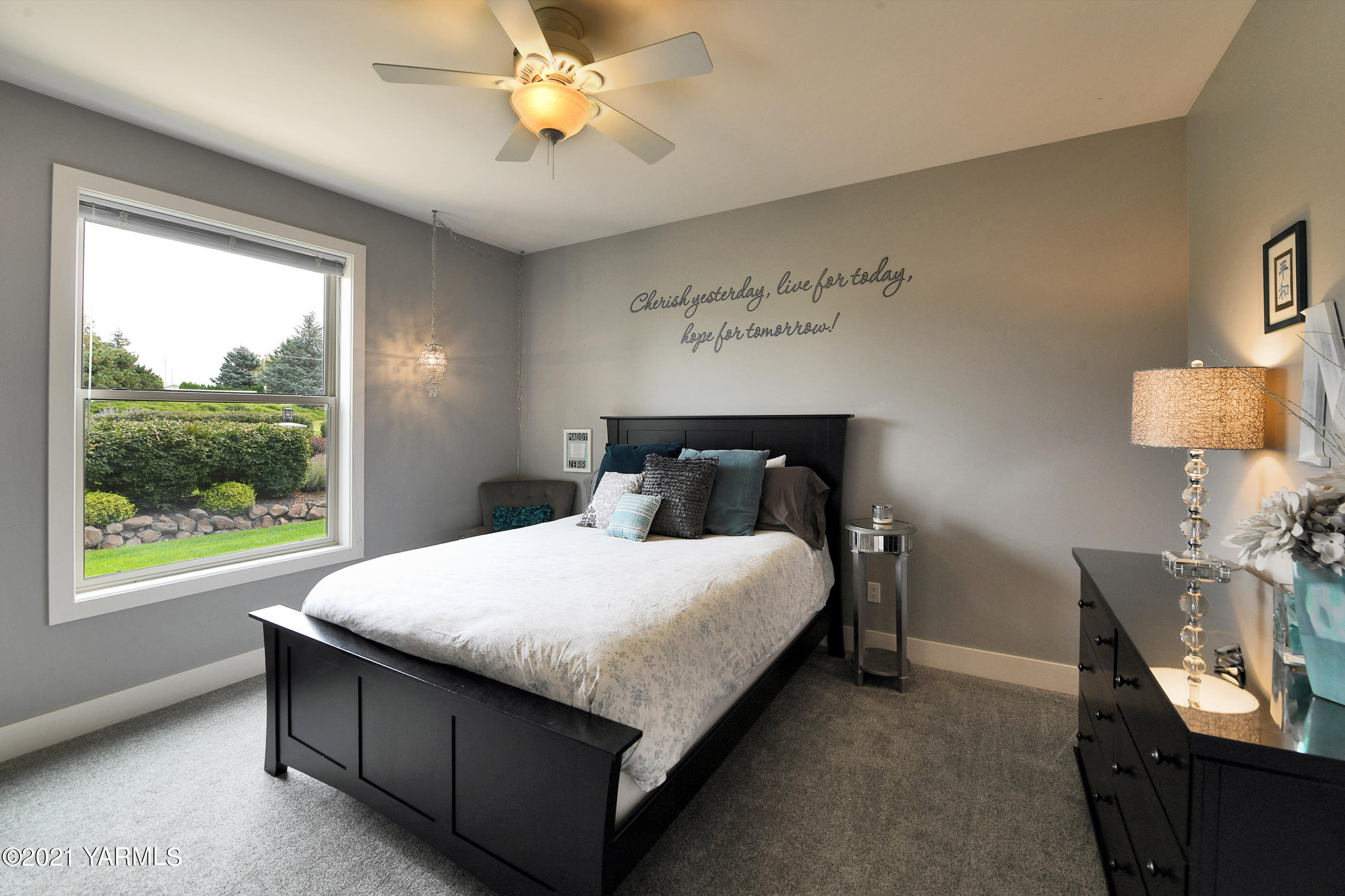 478 Pomona Heights Road Yakima, WA 98901 - Photo 27 of 60 7aa Bedroom Three
