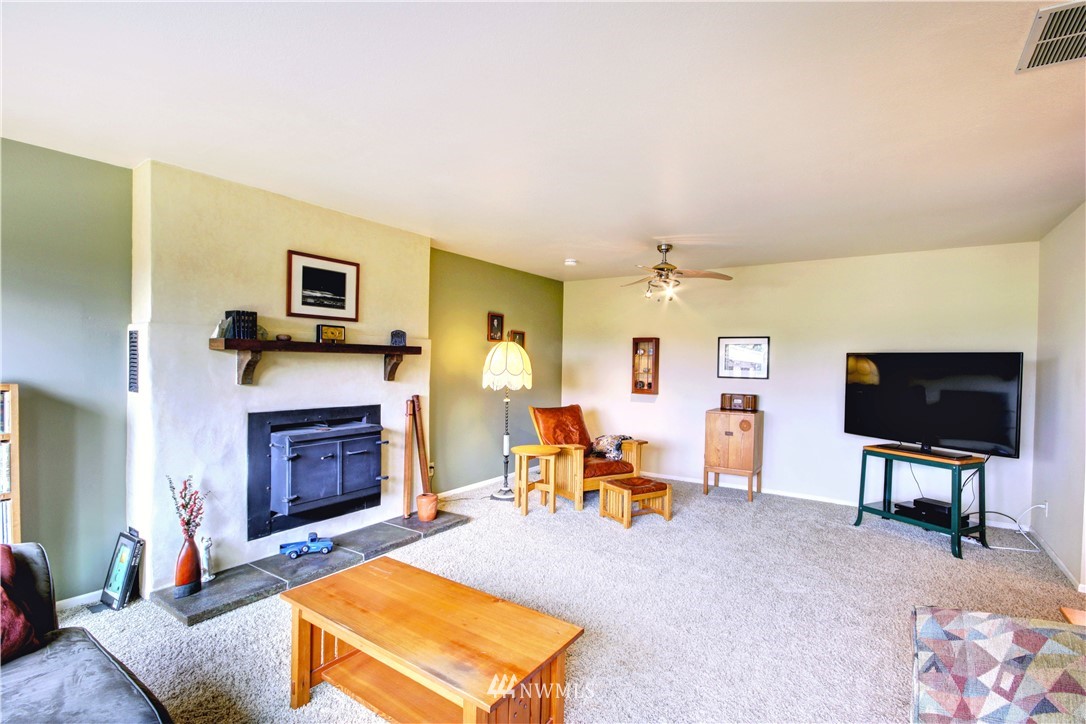 420 West Smith Road Bellingham, WA 98226 - Photo 6 of 40