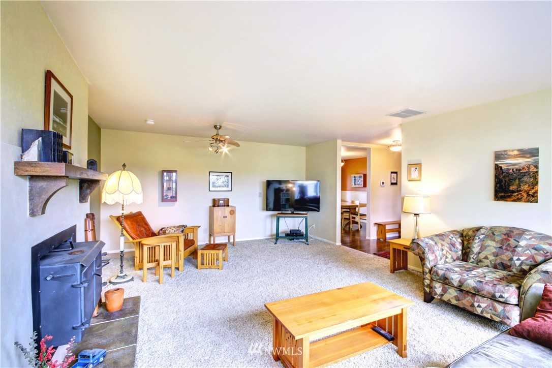420 West Smith Road Bellingham, WA 98226 - Photo 7 of 40