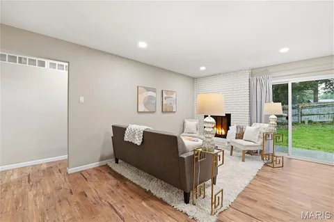 $349,900 | 541 Braebridge Road, Manchester, MO 63021