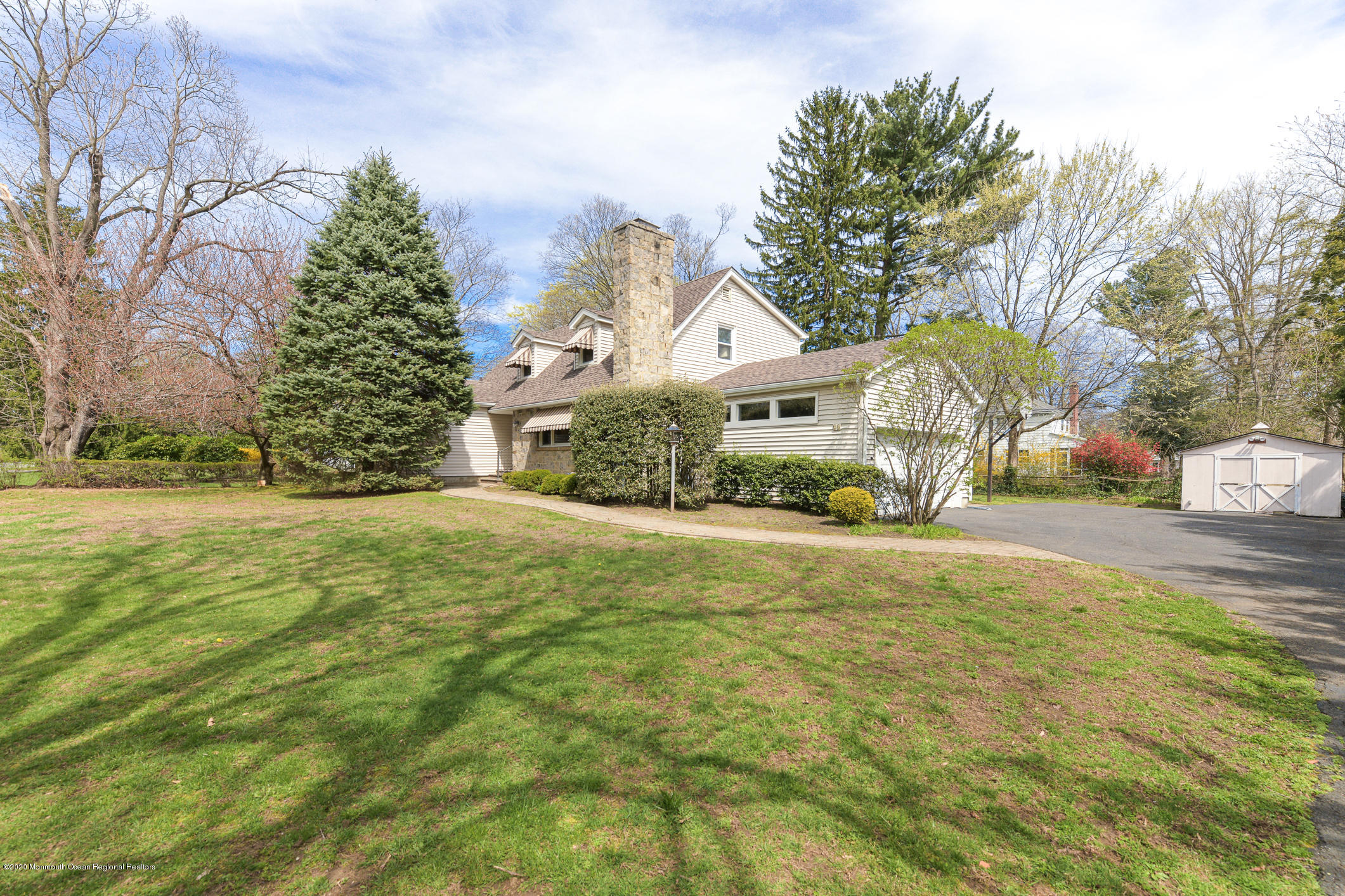 23 Garden Road Shrewsbury, NJ 07702 - Photo 1 of 36 SP1_5680