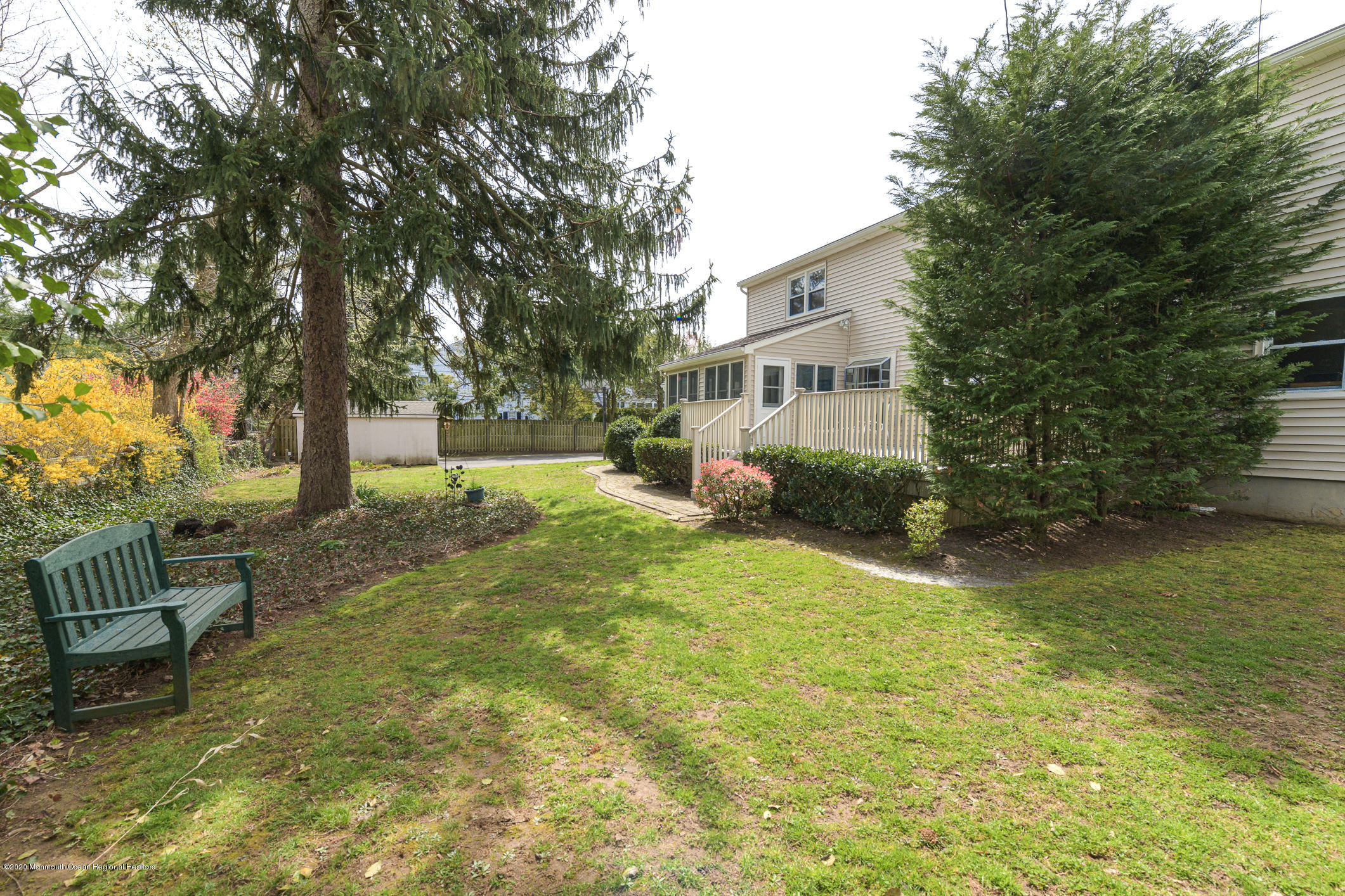 23 Garden Road Shrewsbury, NJ 07702 - Photo 35 of 36 SP1_5676