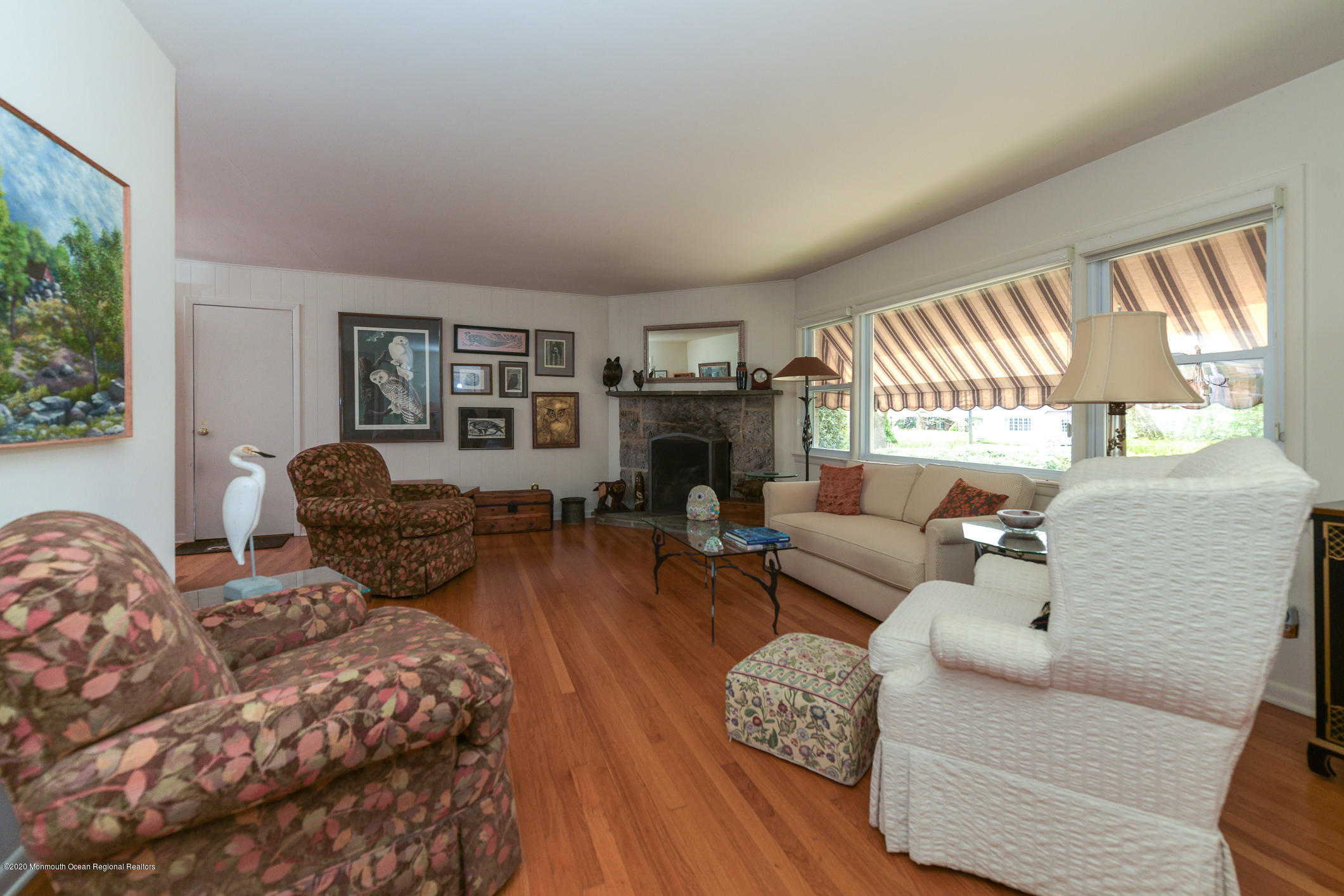 23 Garden Road Shrewsbury, NJ 07702 - Photo 7 of 36 SP1_5644