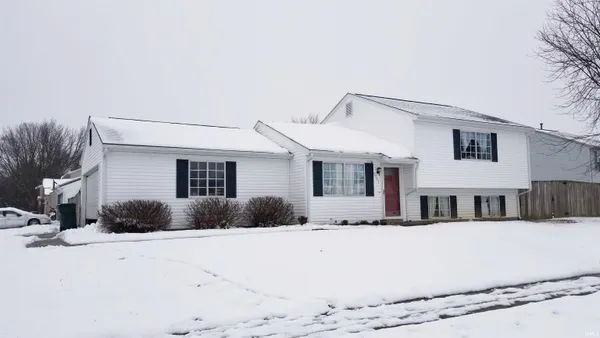 $1,595 | 2301 Centennial Court East, West Lafayette, IN 47906