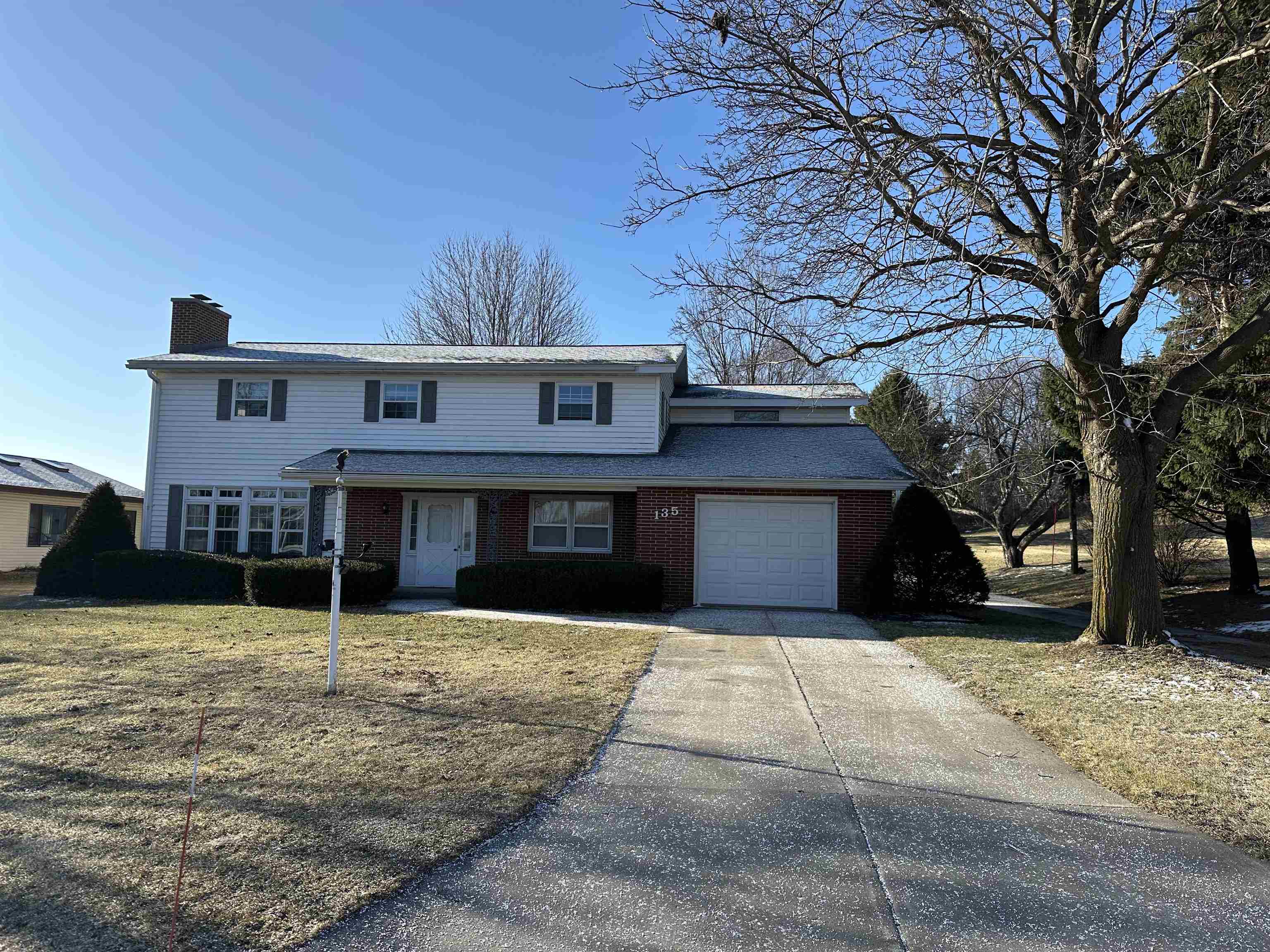 135 West Street Dane, WI 53529 - Photo 3 of 59