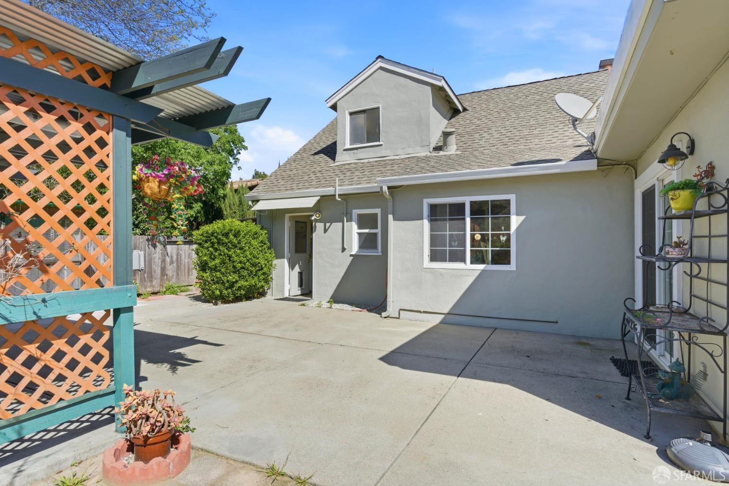 5880 Olinda Road El Sobrante, CA 94803 - Photo 25 of 26