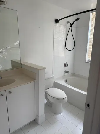 $1,999 | 5800 West Sample Road, Unit 301, Coral Springs, FL 33067