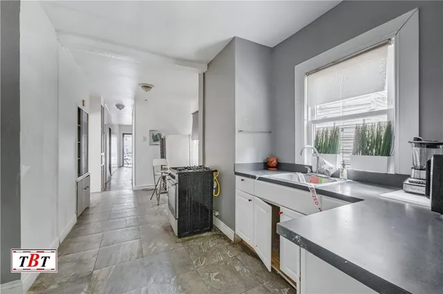 $1,650,000 | 945 East 15th Street | Midwood
