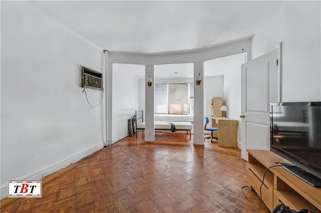 $1,650,000 | 945 East 15th Street | Midwood