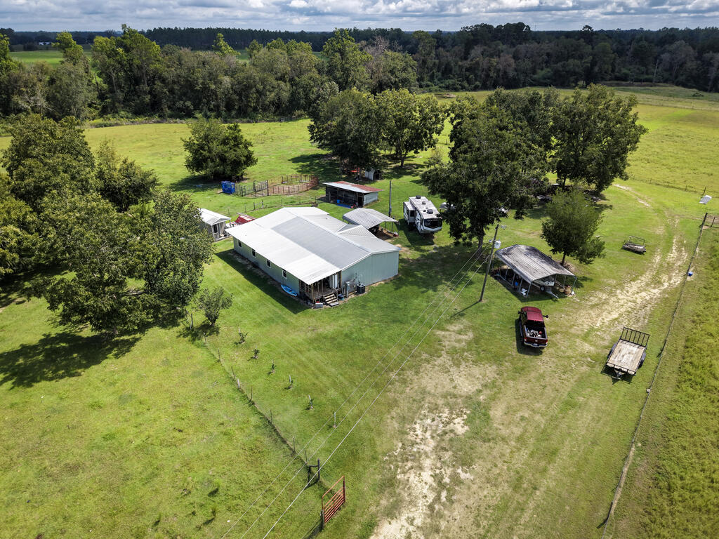 182 Lumby Smith Road Adel, GA 31620 - Photo 13 of 14 Gallery Image 13