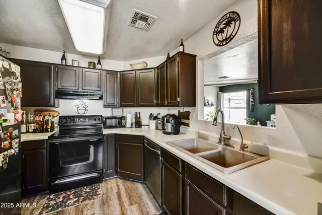 $440,000 | 18601 North 45th Drive, Glendale, AZ 85308