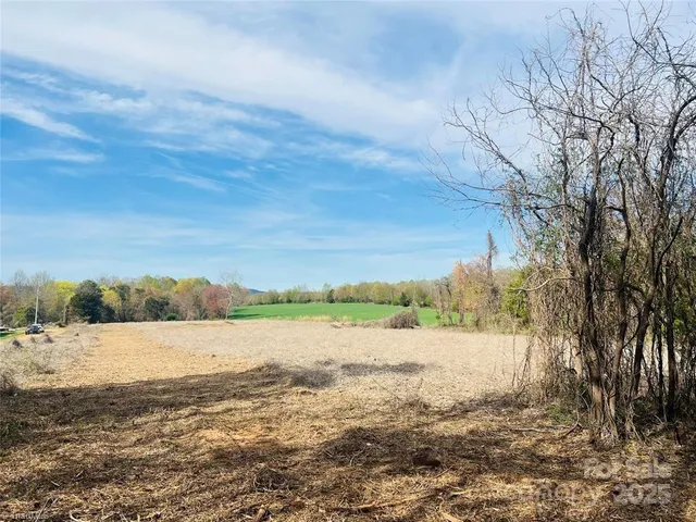 $115,000 | 2095 Hatties Way, Hamptonville, NC 27020