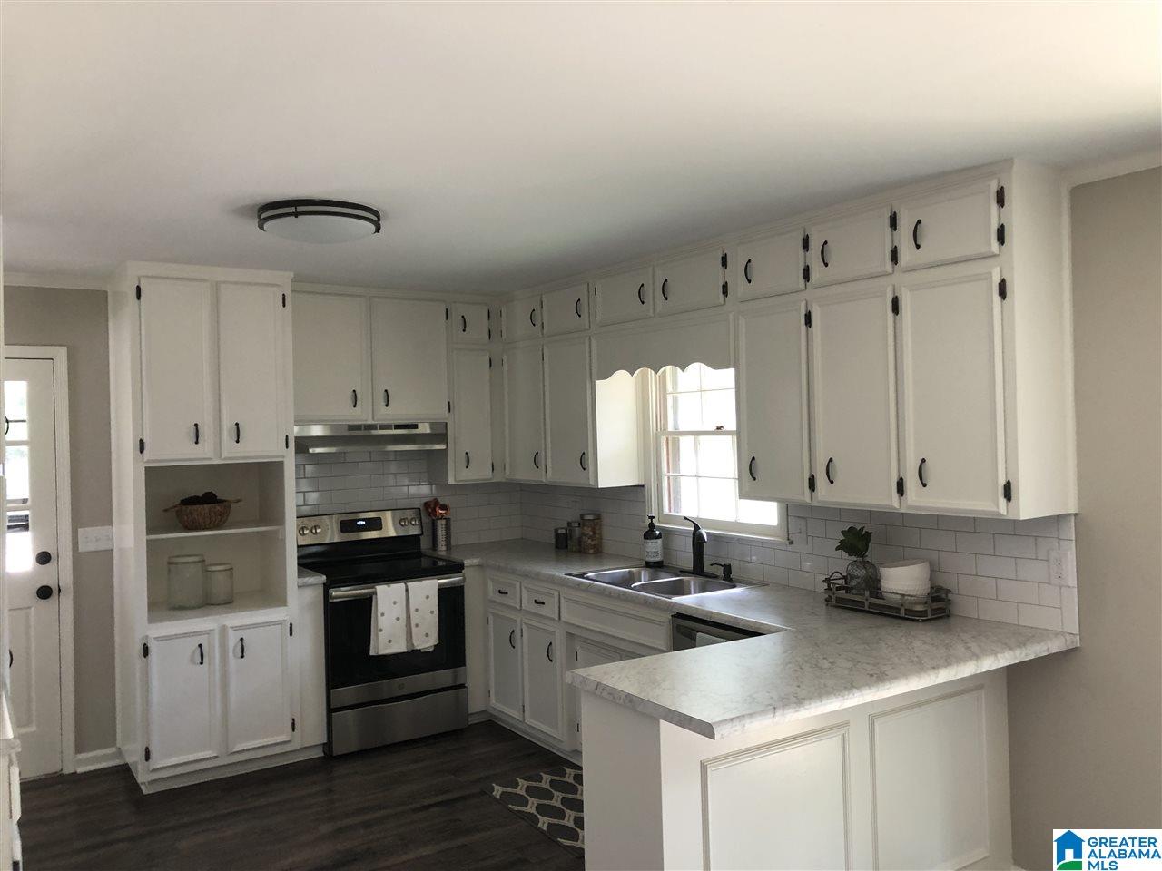 1629 Brewster Road Birmingham, AL 35235 - Photo 4 of 10