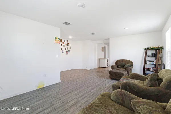$289,000 | 5979 Crosby Lake Way East, Macclenny, FL 32063