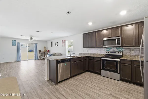 $289,000 | 5979 Crosby Lake Way East, Macclenny, FL 32063