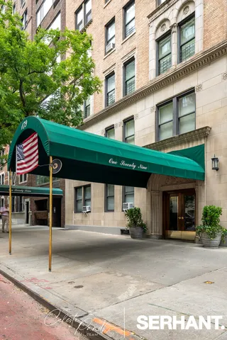 $599,000 | 179 East 79th Street, Unit 15D | Upper East Side