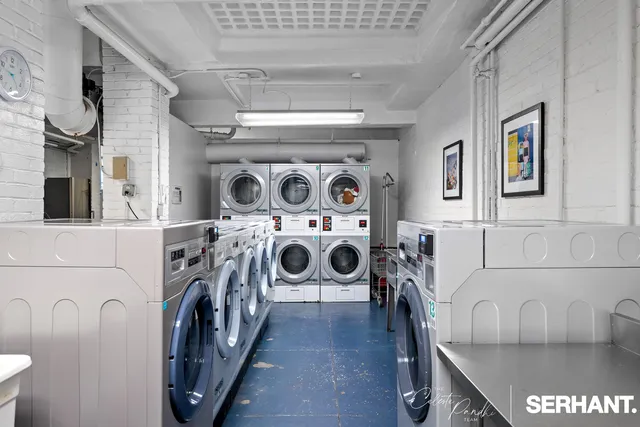 $599,000 | 179 East 79th Street, Unit 15D | Upper East Side