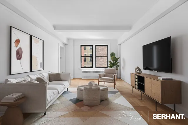 $599,000 | 179 East 79th Street, Unit 15D | Upper East Side