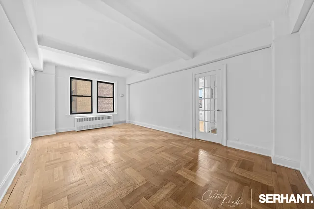 $599,000 | 179 East 79th Street, Unit 15D | Upper East Side