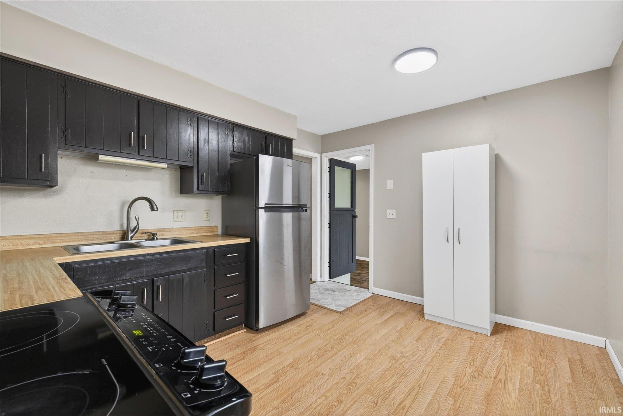 4390 North Ridgewood Drive Bloomington, IN 47404 - Photo 6 of 29