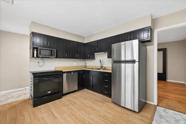 $285,000 | 4390 North Ridgewood Drive, Bloomington, IN 47404