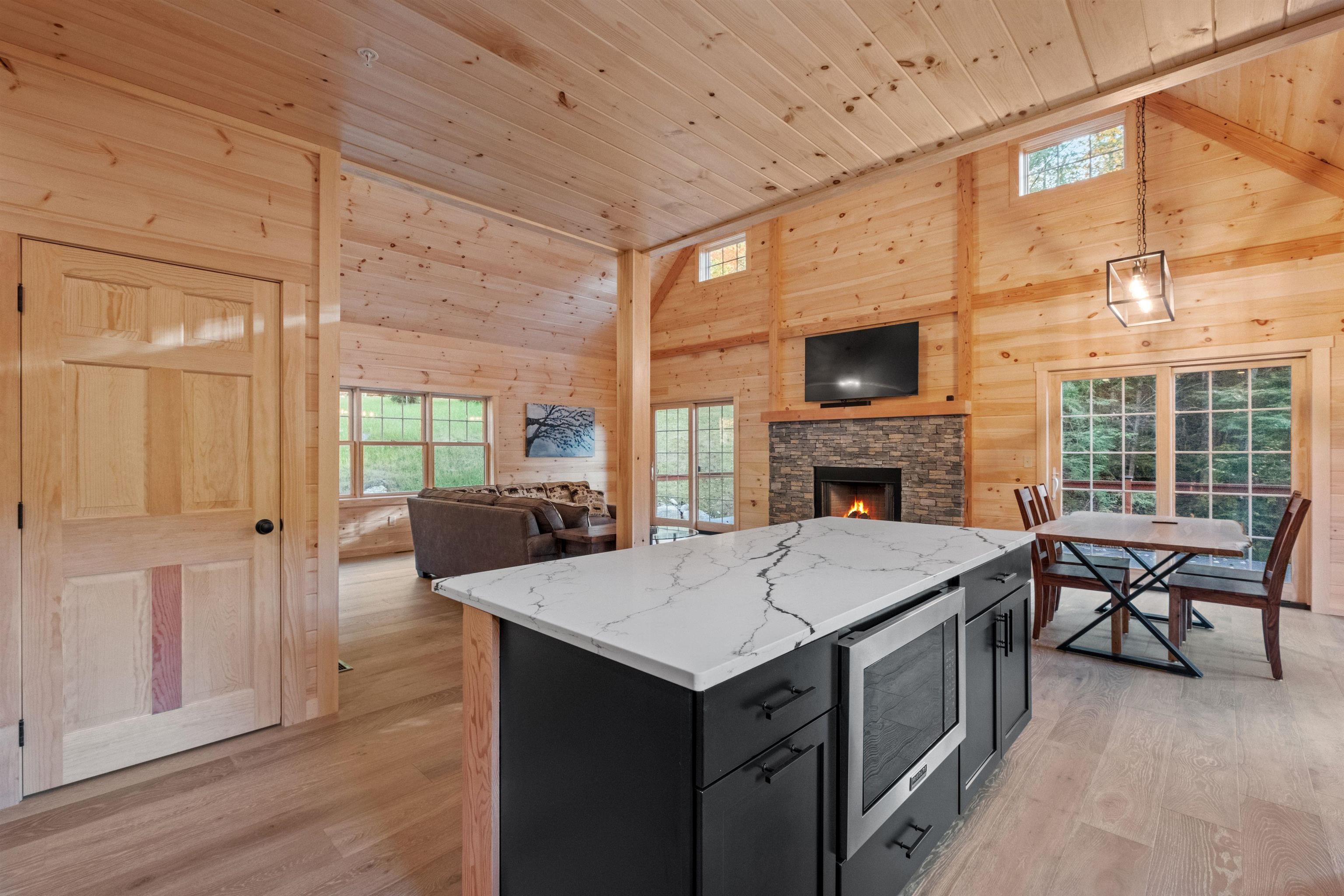 17 Landing Road Lincoln, NH 03251 - Photo 18 of 59
