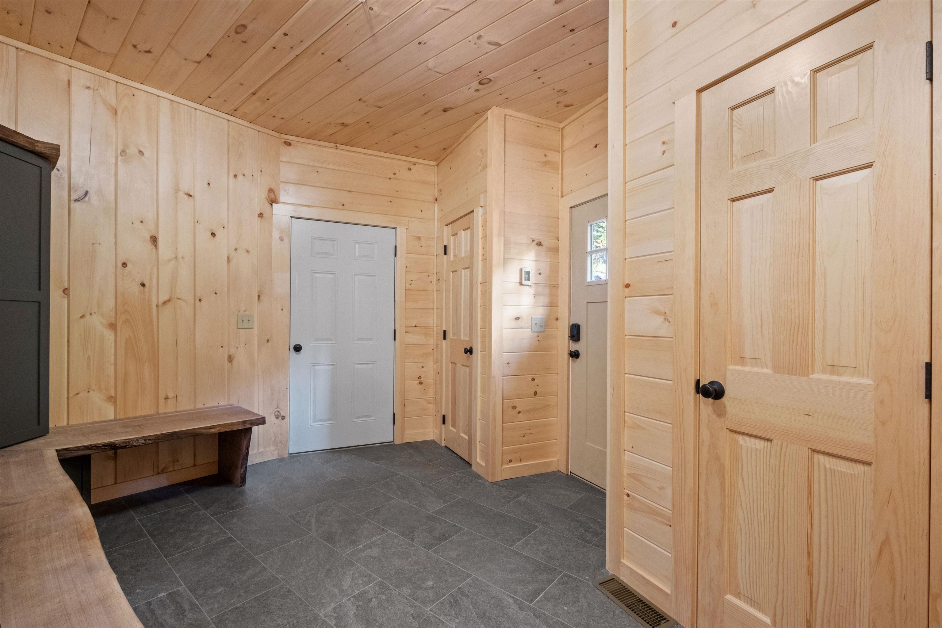 17 Landing Road Lincoln, NH 03251 - Photo 6 of 59