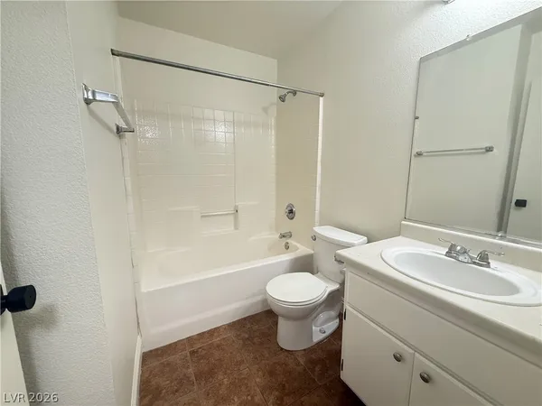 $1,950 | 3130 Meadow Flower Avenue, North Las Vegas, NV 89031