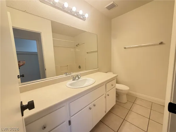$1,950 | 3130 Meadow Flower Avenue, North Las Vegas, NV 89031