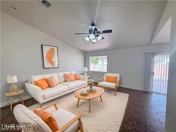 $1,950 | 3130 Meadow Flower Avenue, North Las Vegas, NV 89031