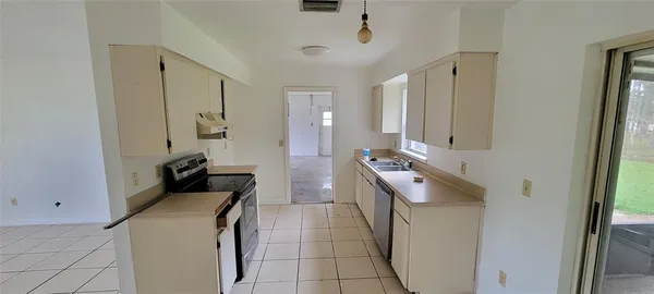 $1,895 | 495 Fort Smith Boulevard, Deltona, FL 32738