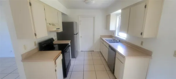 $1,895 | 495 Fort Smith Boulevard, Deltona, FL 32738
