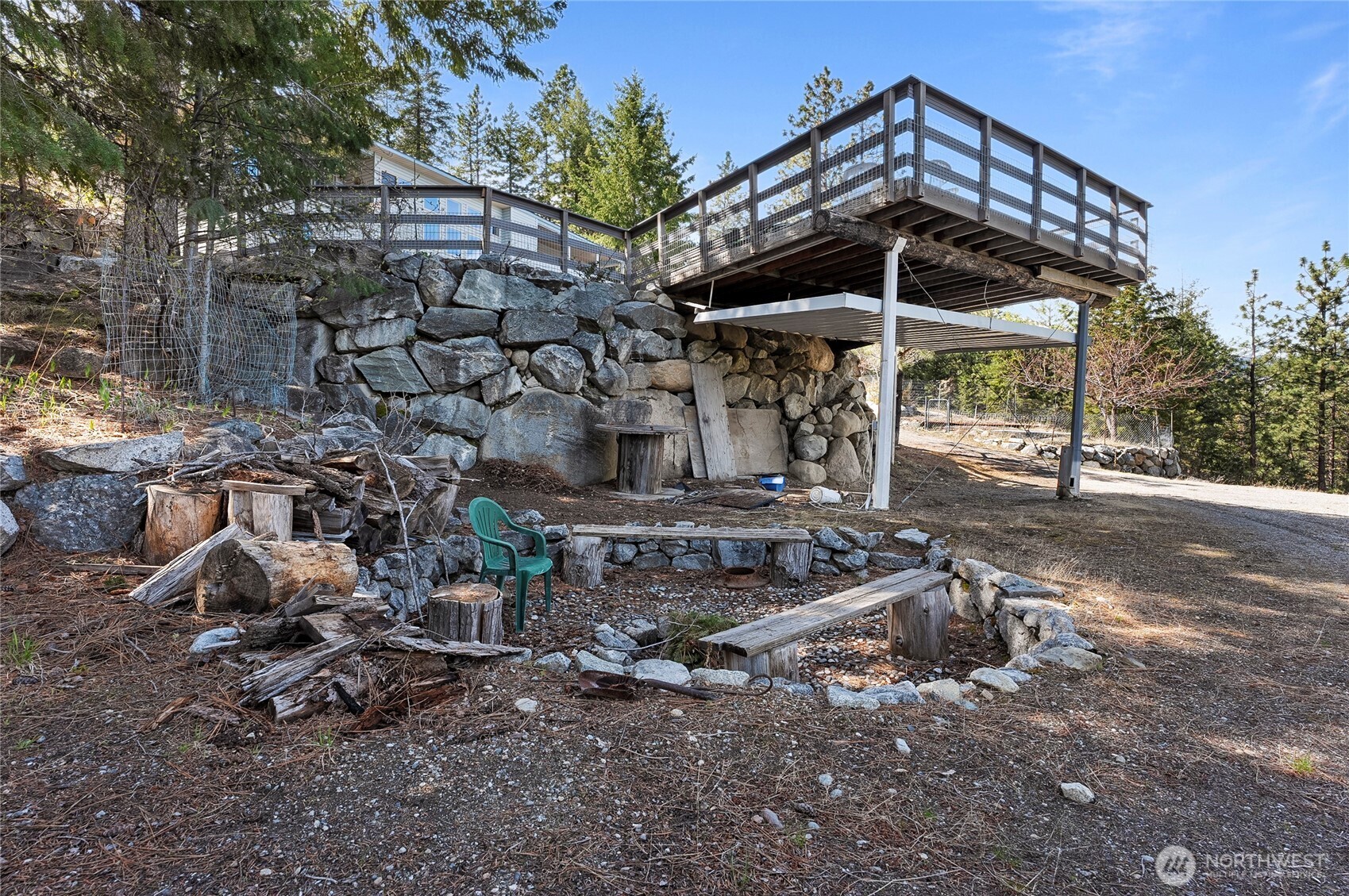 985 Guffy Road Chelan, WA 98816 - Photo 13 of 40