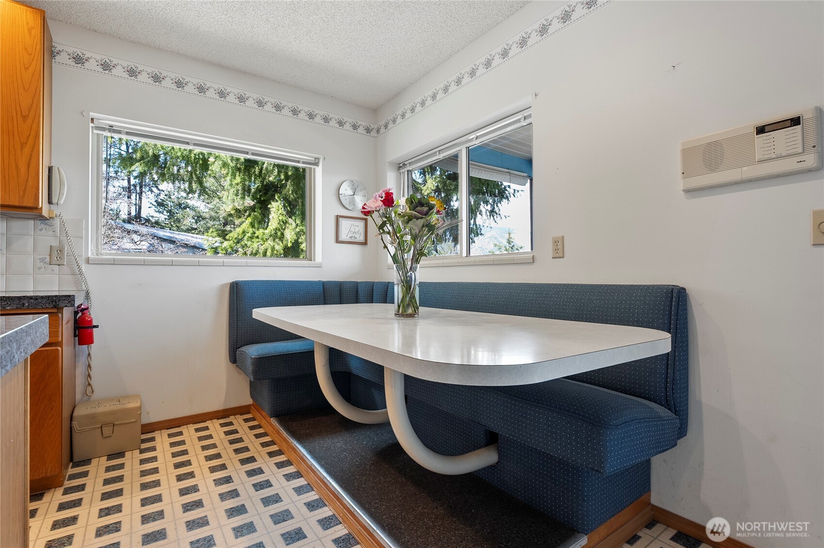 985 Guffy Road Chelan, WA 98816 - Photo 20 of 40