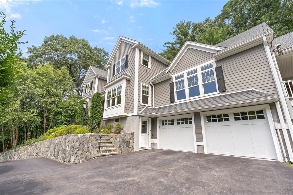 54 Squire Road Winchester, MA 01890 - Photo 2 of 41 Gallery Image 2