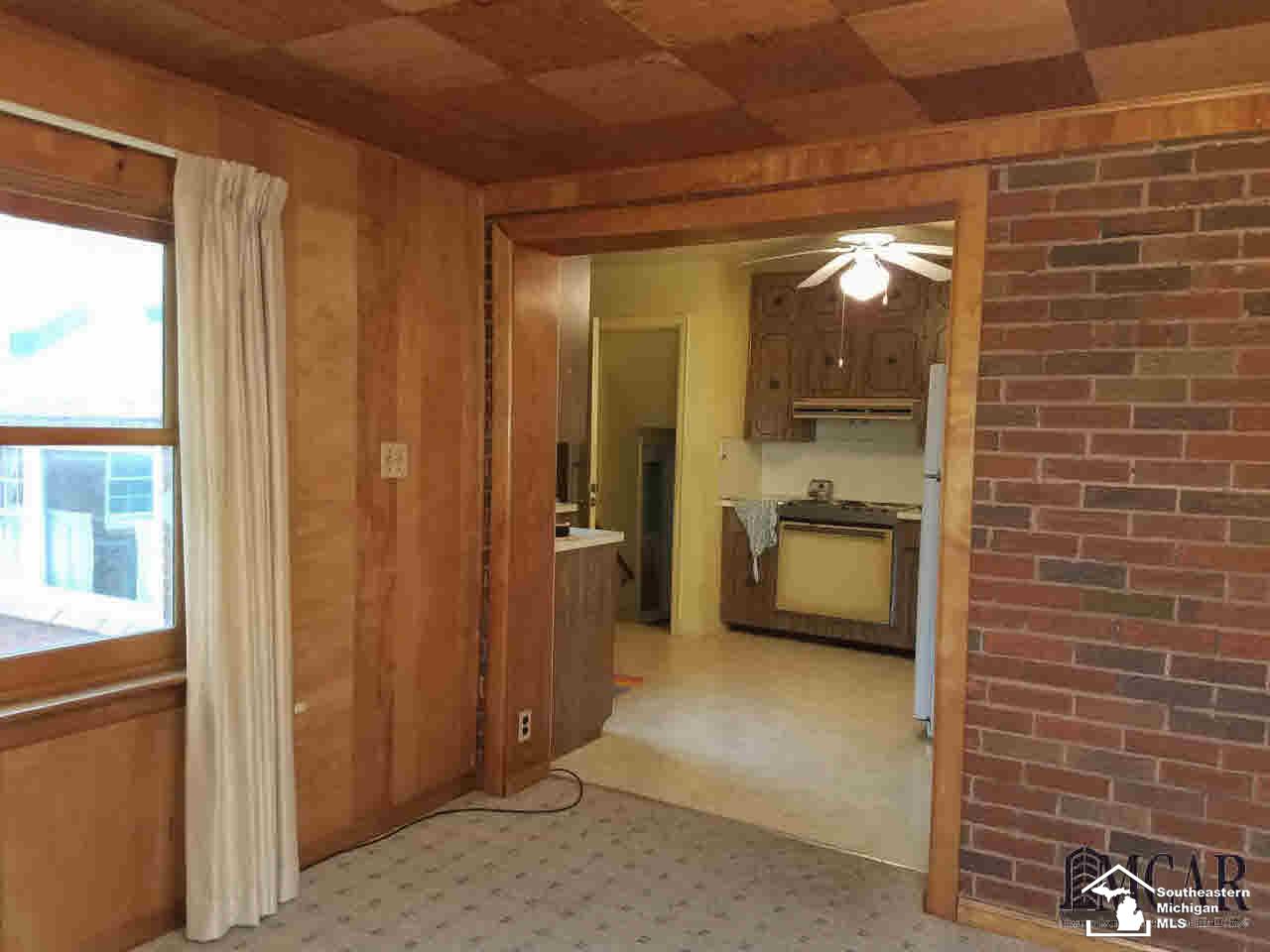 7575 Blue Bush Road Maybee, MI 48159 - Photo 11 of 23 21396712-10.JPG