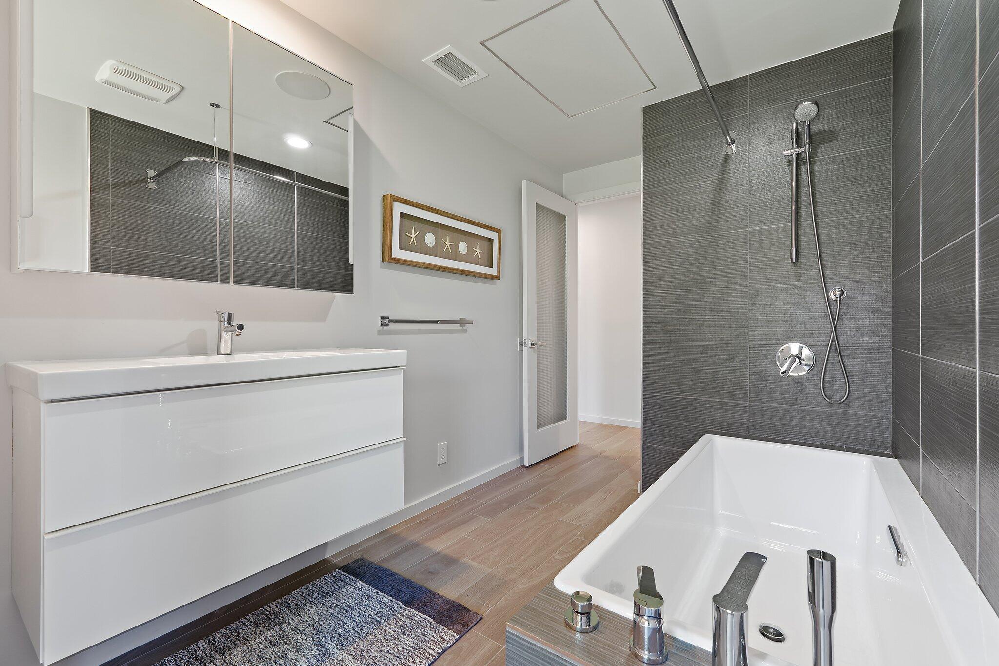 126 Orion Circle Jupiter, FL 33477 - Photo 37 of 82 44