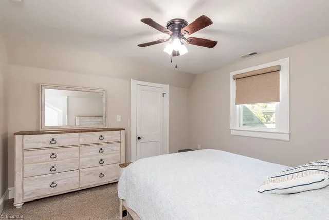 $259,000 | 1427 North Fayetteville Street, Asheboro, NC 27205