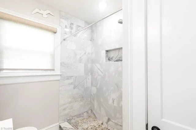 $259,000 | 1427 North Fayetteville Street, Asheboro, NC 27205