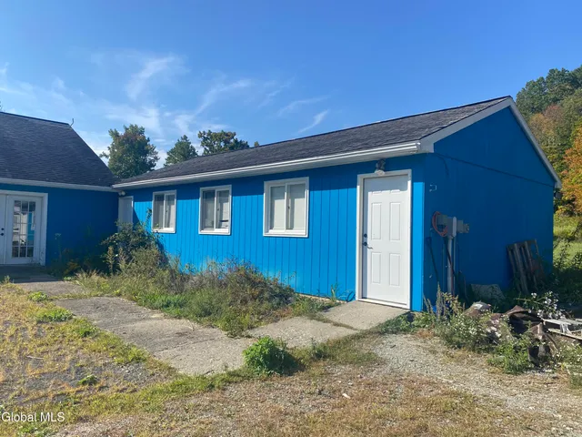 $299,000 | 7 Smith Road, Petersburgh, NY 12138