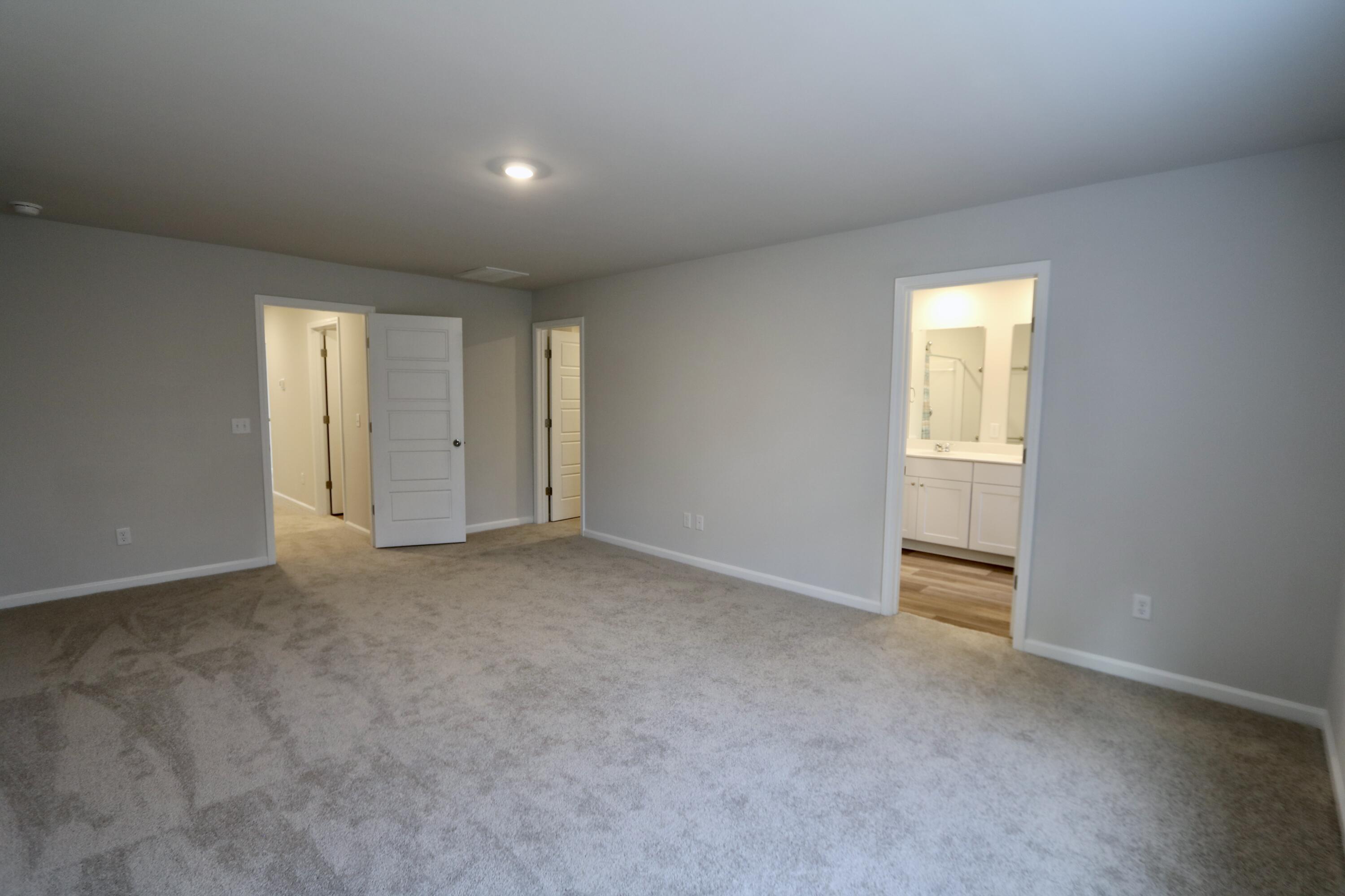 7924 Triggerfish Way North Charleston, SC 29420 - Photo 8 of 18 Primary Suite