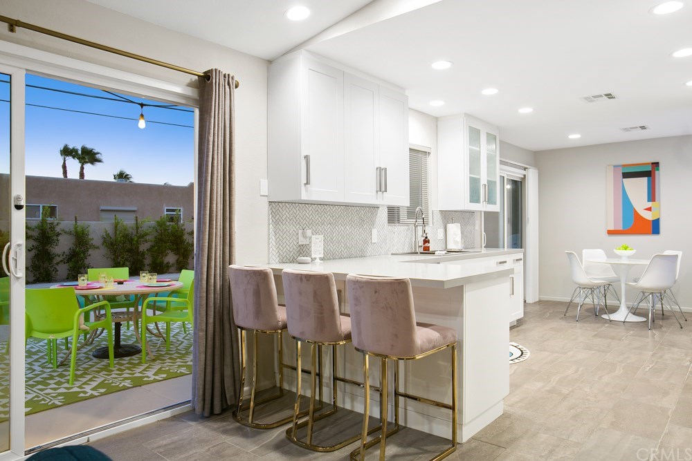 350 West Pico Road Palm Springs, CA 92262 - Photo 11 of 38