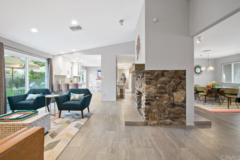 350 West Pico Road Palm Springs, CA 92262 - Photo 5 of 38