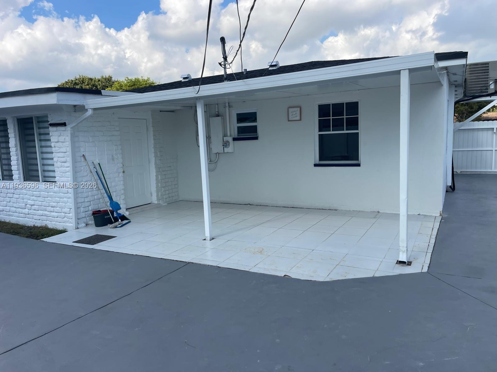 7410 Southwest 39th Street Miami, FL 33155 - Photo 45 of 47