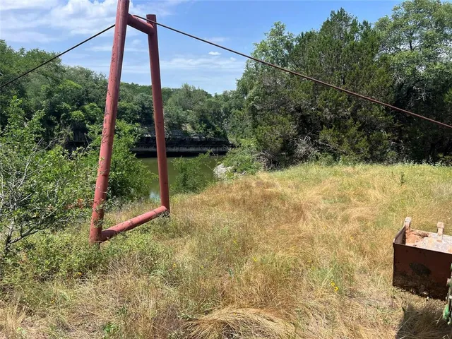 $1,000 | 122 Private Road, Clifton, TX 76634