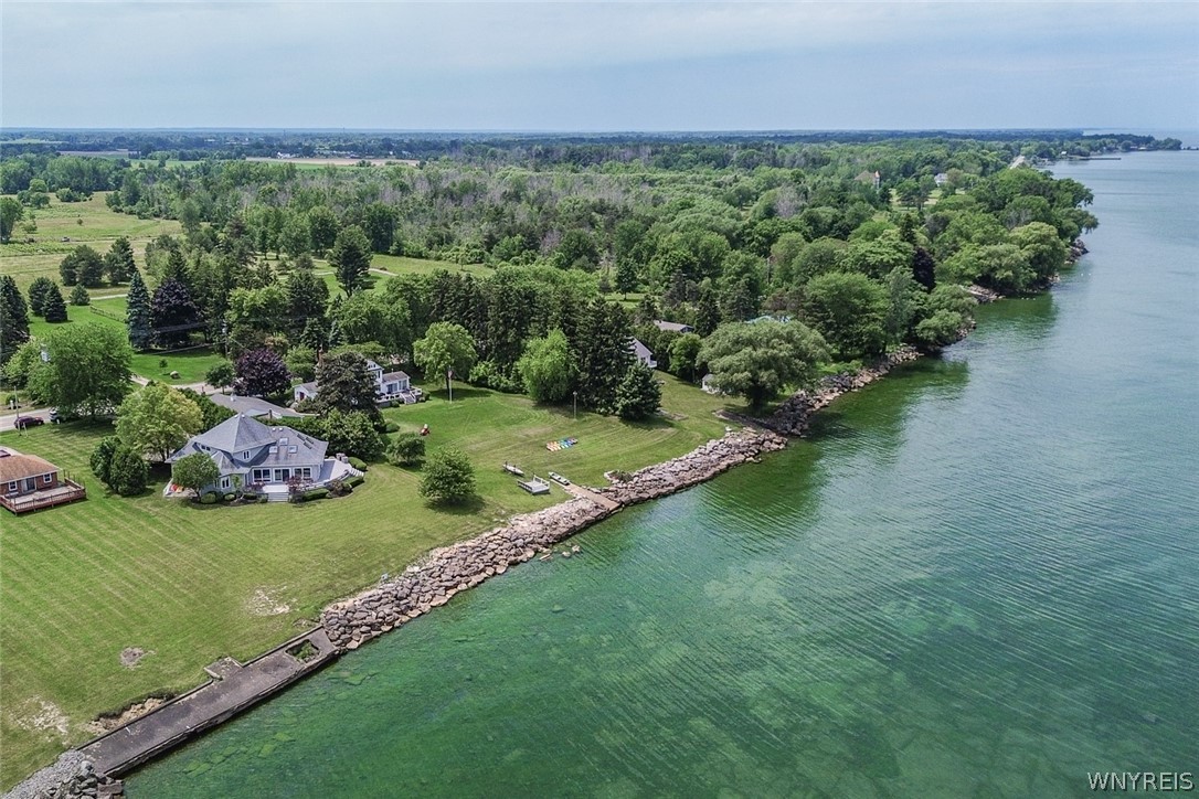 4399 East Lake Road Wilson, NY 14172 - Photo 11 of 47