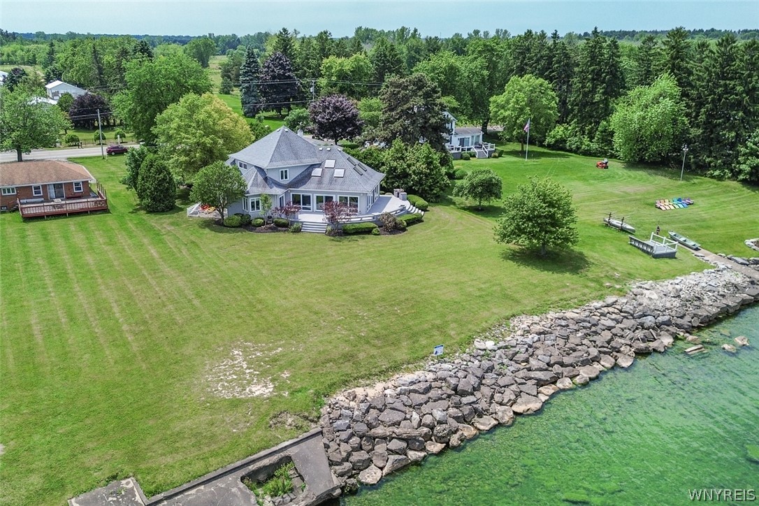 4399 East Lake Road Wilson, NY 14172 - Photo 12 of 47