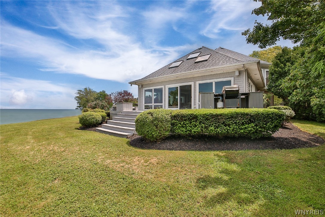 4399 East Lake Road Wilson, NY 14172 - Photo 5 of 47