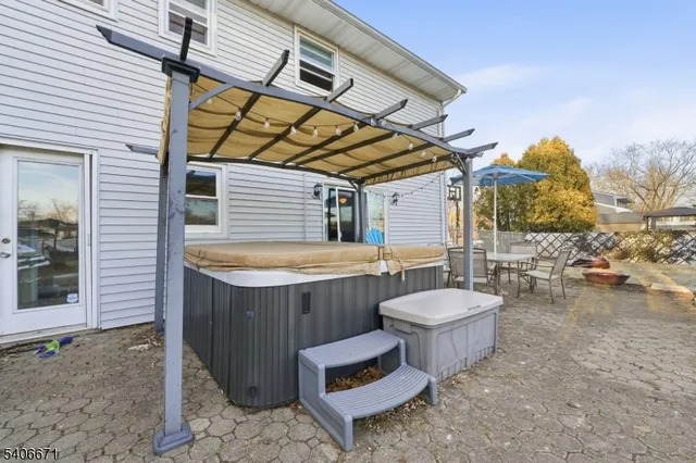 $850,000 | 15 Ridge Road, Parsippany, NJ 07054